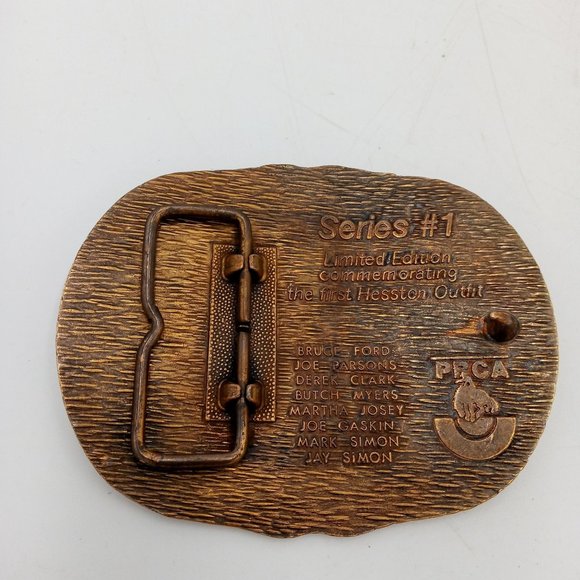 PRCA Rodeo Belt Buckle Hesston Outfit Tournament 1985 Cowboy Western Wear - Picture 3 of 9